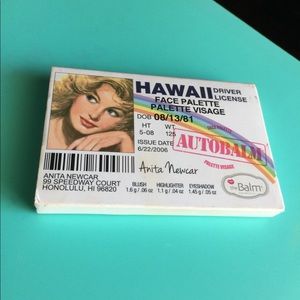 The balm license face palette